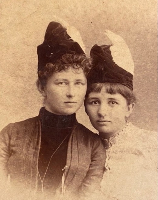 Luigina e Giulietta Pischel (Fonte: Archivio storico Famiglia Servato, per gentile concessione